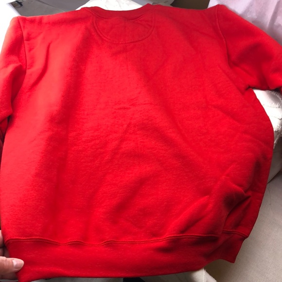 Sweatshirt TOP, NWT Female Design cut full - Picture 8 of 8